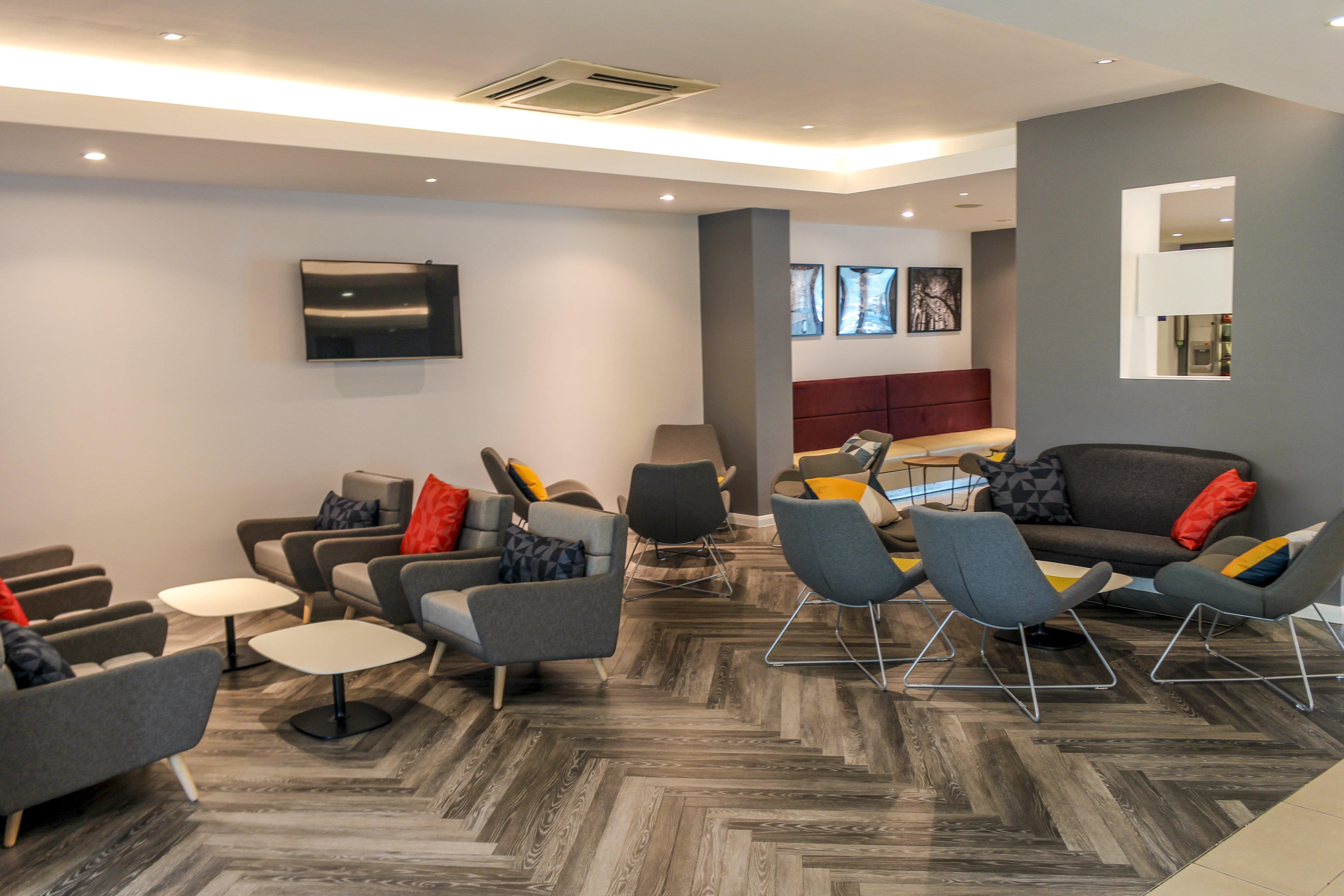 Holiday Inn Express Doncaster By Ihg Exterior photo