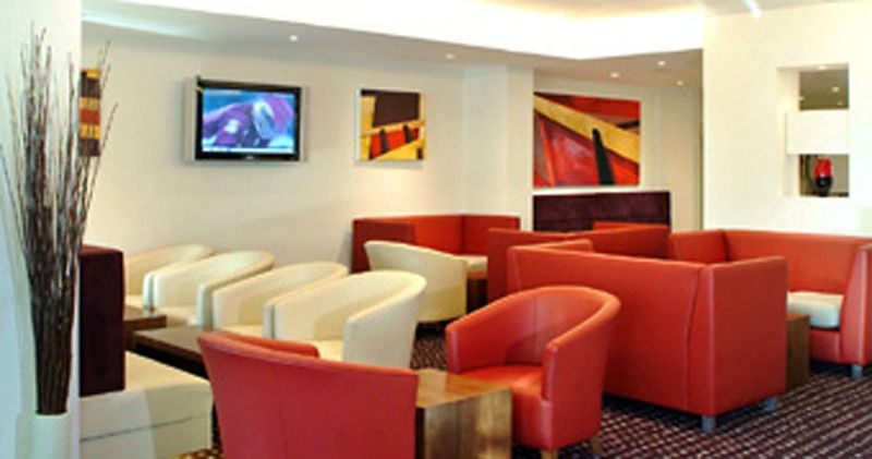 Holiday Inn Express Doncaster By Ihg Interior photo